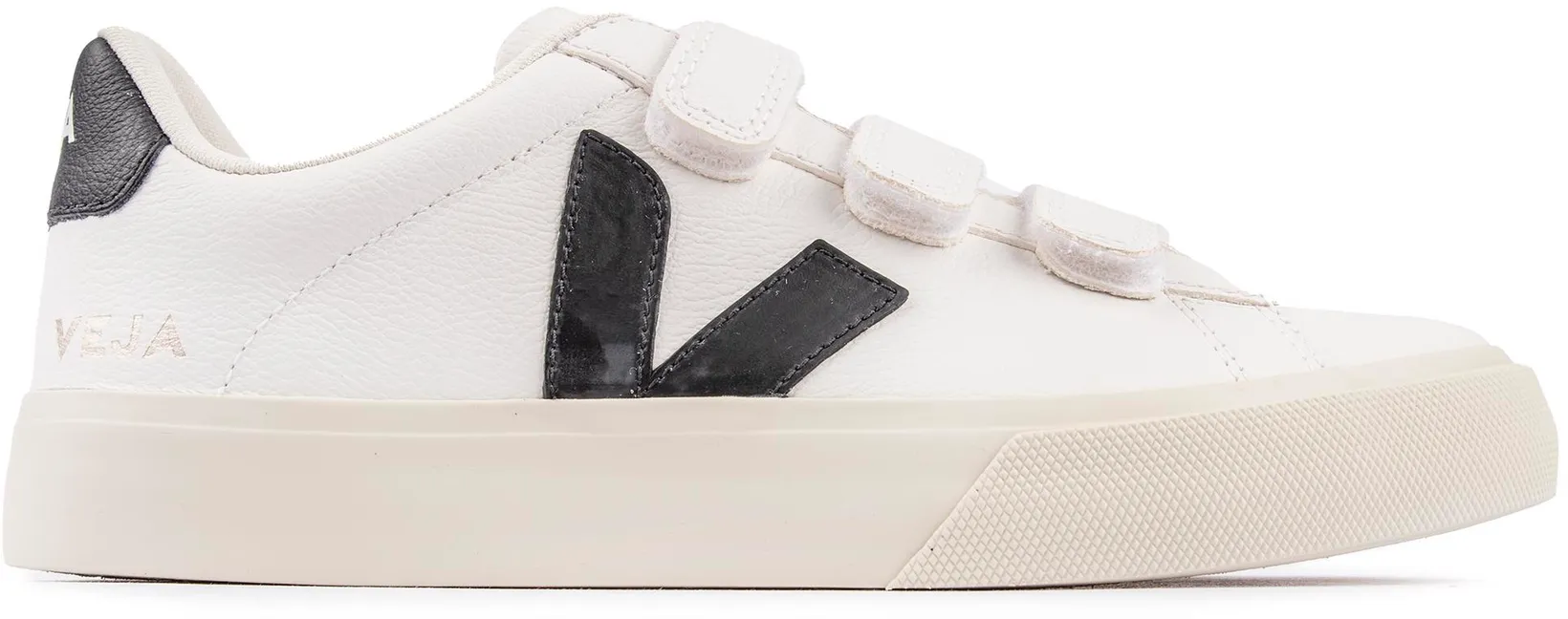 Womens Veja Recife Logo Chrome Free Trainers In Extra White/Black ...