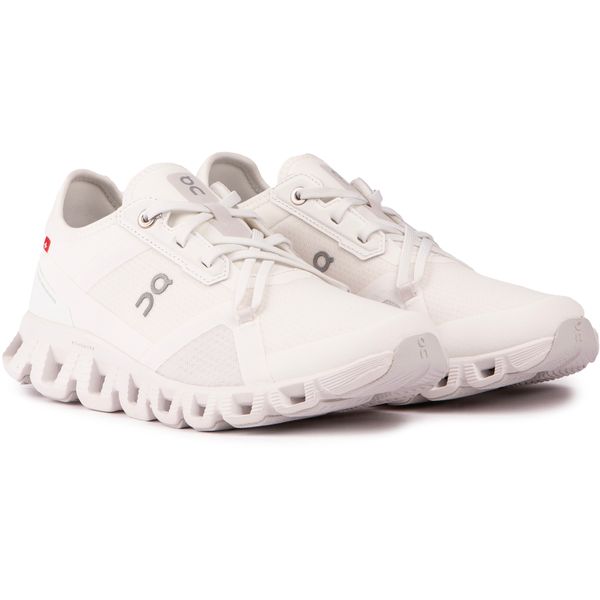 【On】Cloud X3 スニーカー ‐White *送料込 Womens On Cloud X3 Ad Sneakers In White | Soletrader