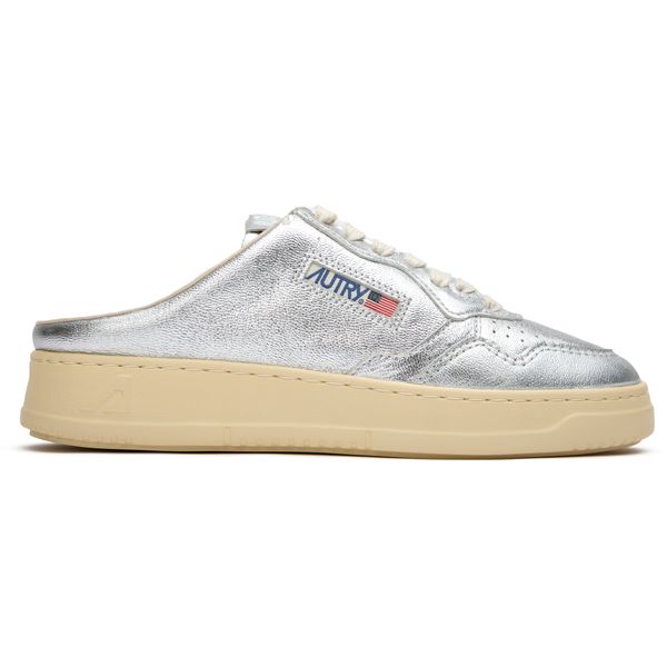 シューズ・サンダルその他 AUTRY Sneaker Medalist in silver leather AUTRY Medalist Low metallic textured-leather sneakers | NET