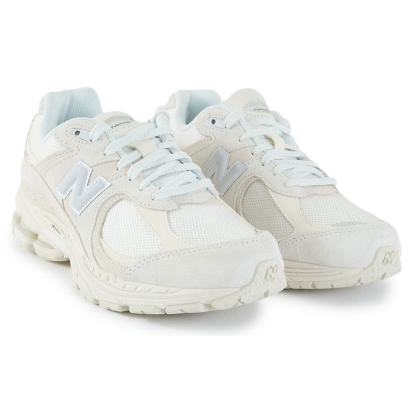 Mens New Balance 2002R Sneakers In Natural | Soletrader