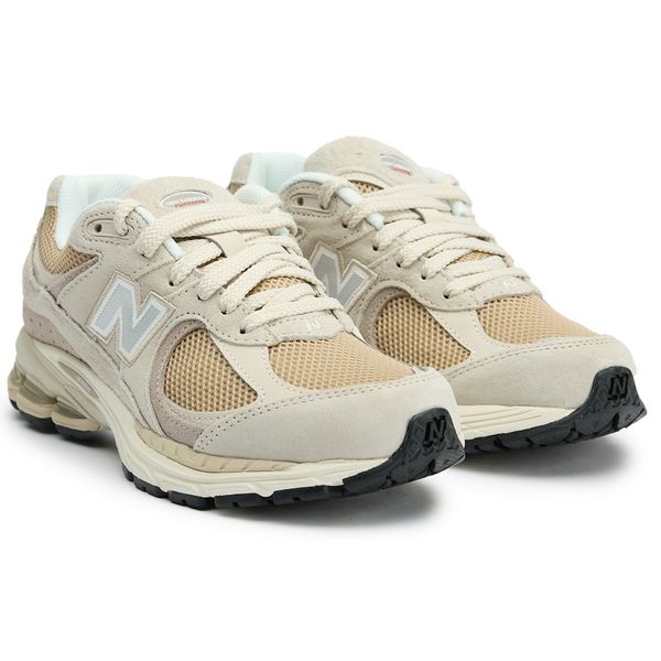 Womens New Balance 2002R Sneakers In Natural/Cream | Soletrader