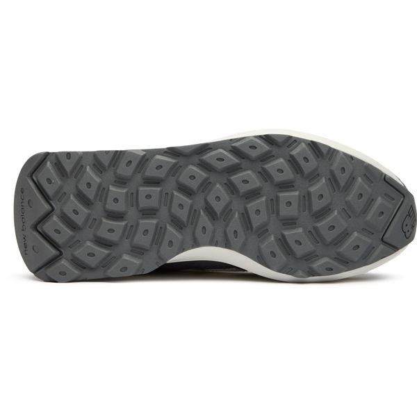 New Balance 370 Trainers