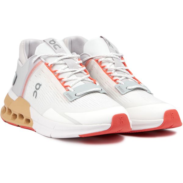 Womens On Cloudnova Flux Sneakers In Undyed White/Savannah