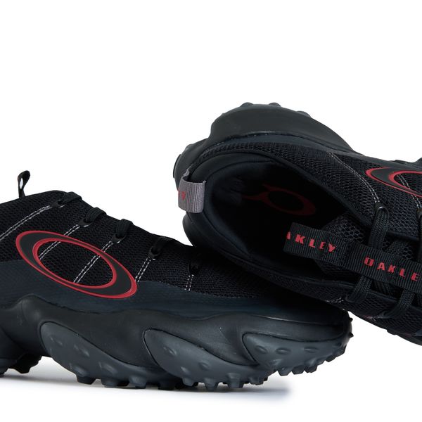 Mens Oakley Edge Flex Sneakers In Blackout | Soletrader