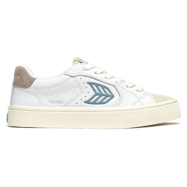 Womens Cariuma Salvas Sneakers In White Soletrader