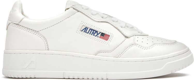 Mens Autry Medalist Low Super Soft Sneakers In White | Soletrader