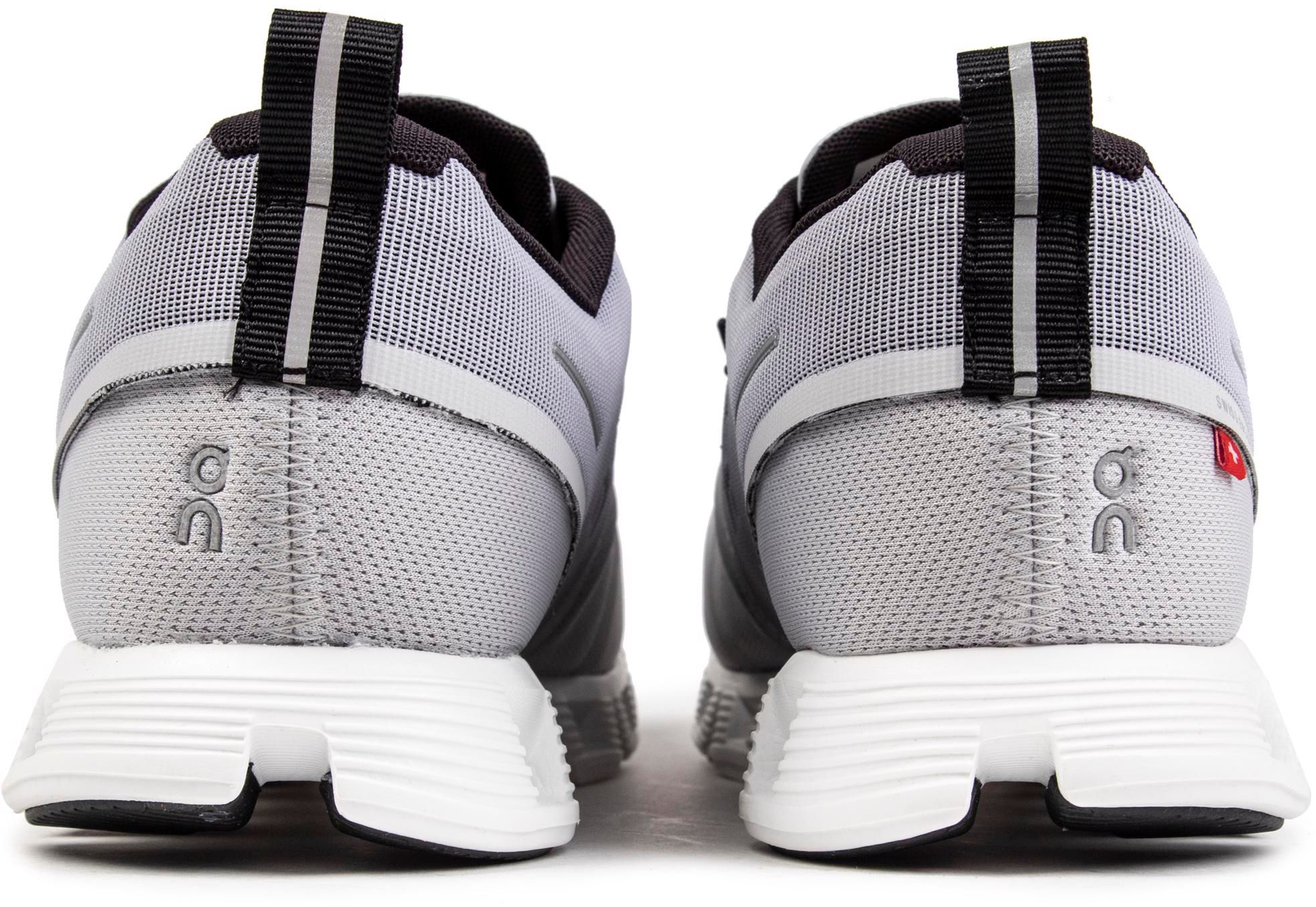 Mens On Cloud 5 Waterproof Sneakers In Grey | Soletrader