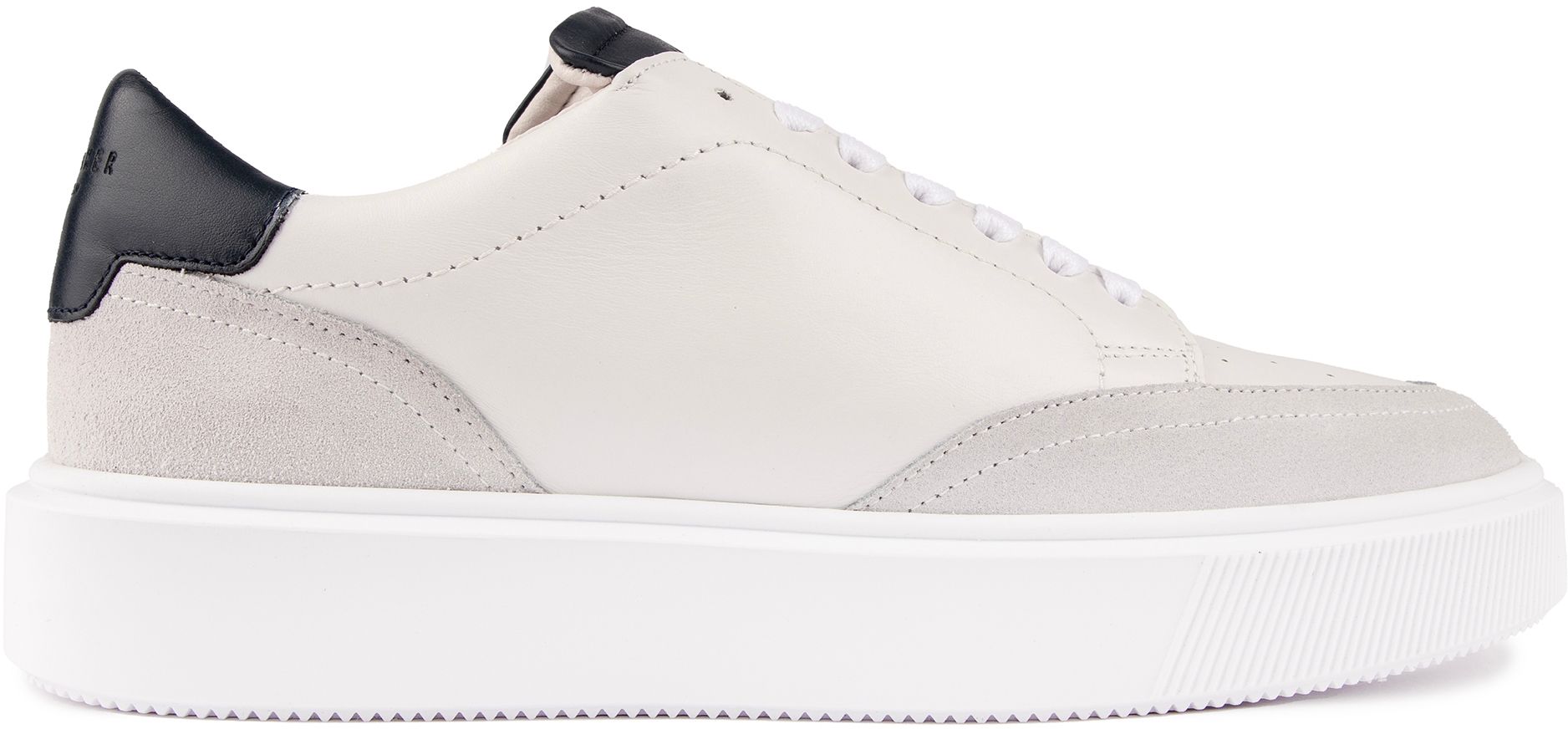 新品☆ TED BAKER サイズ2 Mens Ted Baker Luigis Sneakers In White | Soletrader