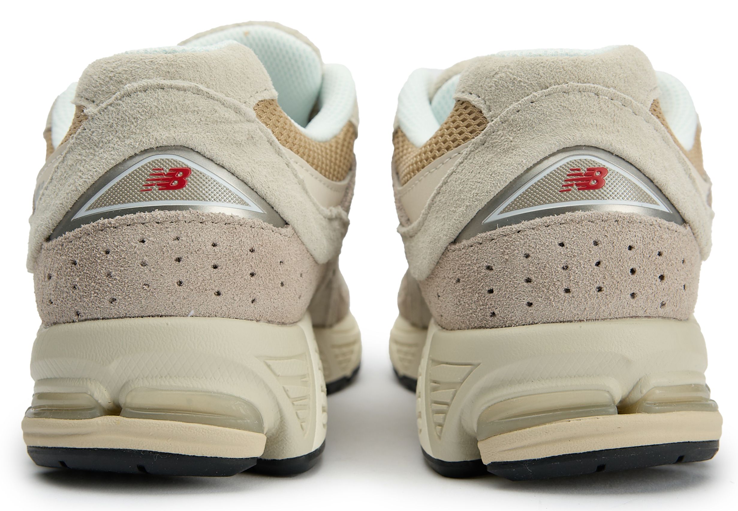 Womens New Balance 2002R Sneakers In Natural/Cream | Soletrader