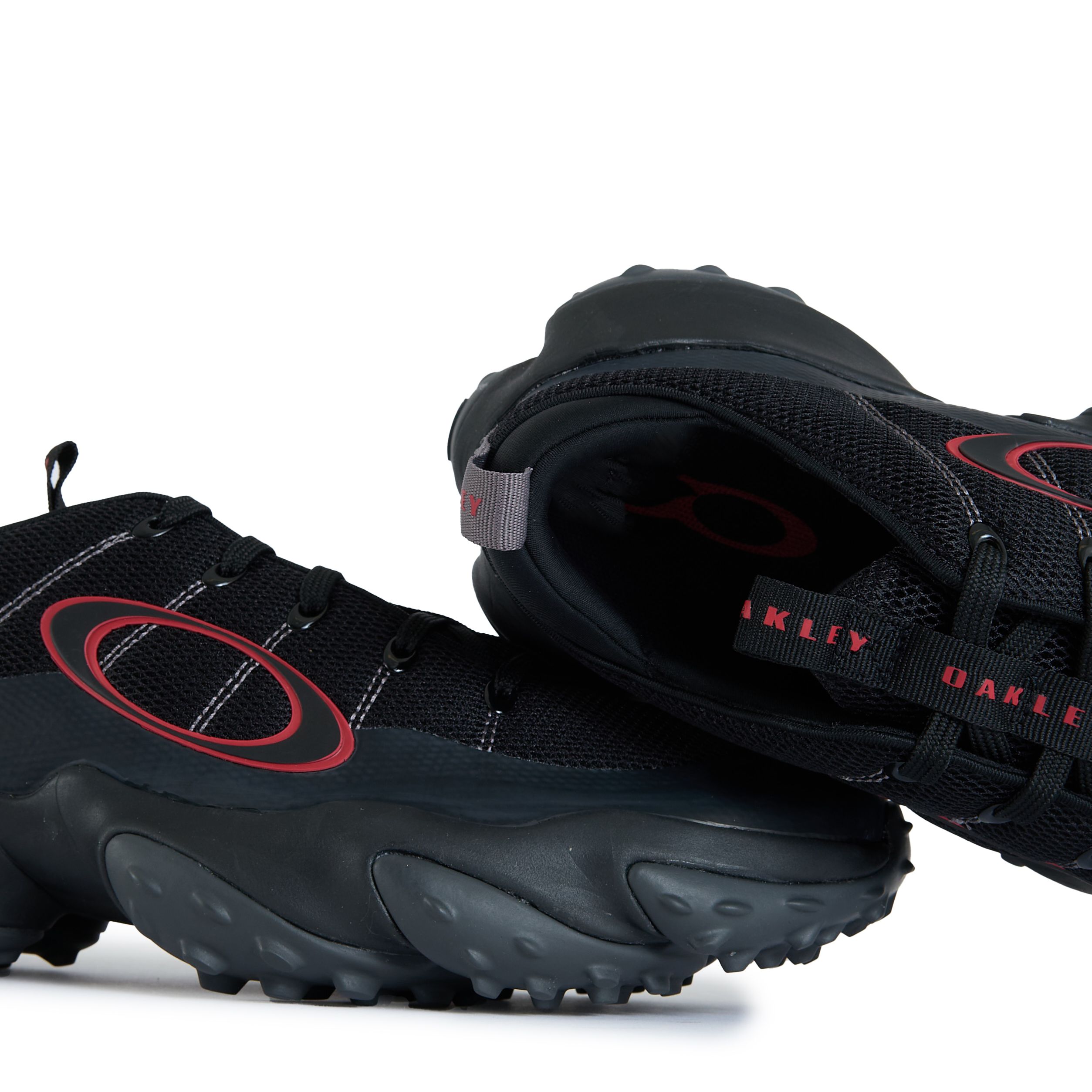 Mens Oakley Edge Flex Sneakers In Blackout | Soletrader
