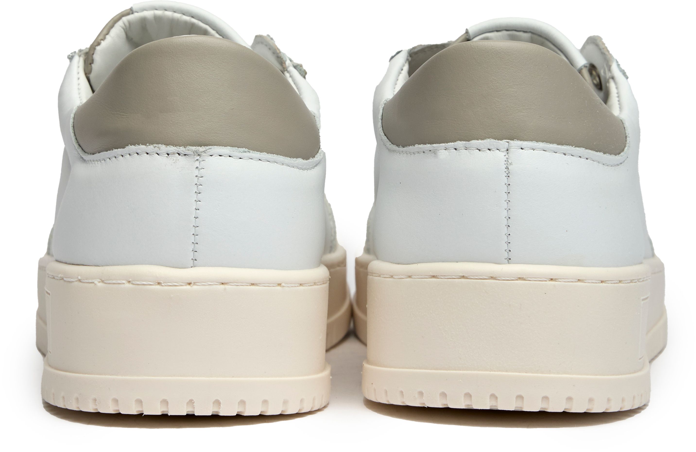 Womens Valentino Saturn Sneakers In White | Soletrader