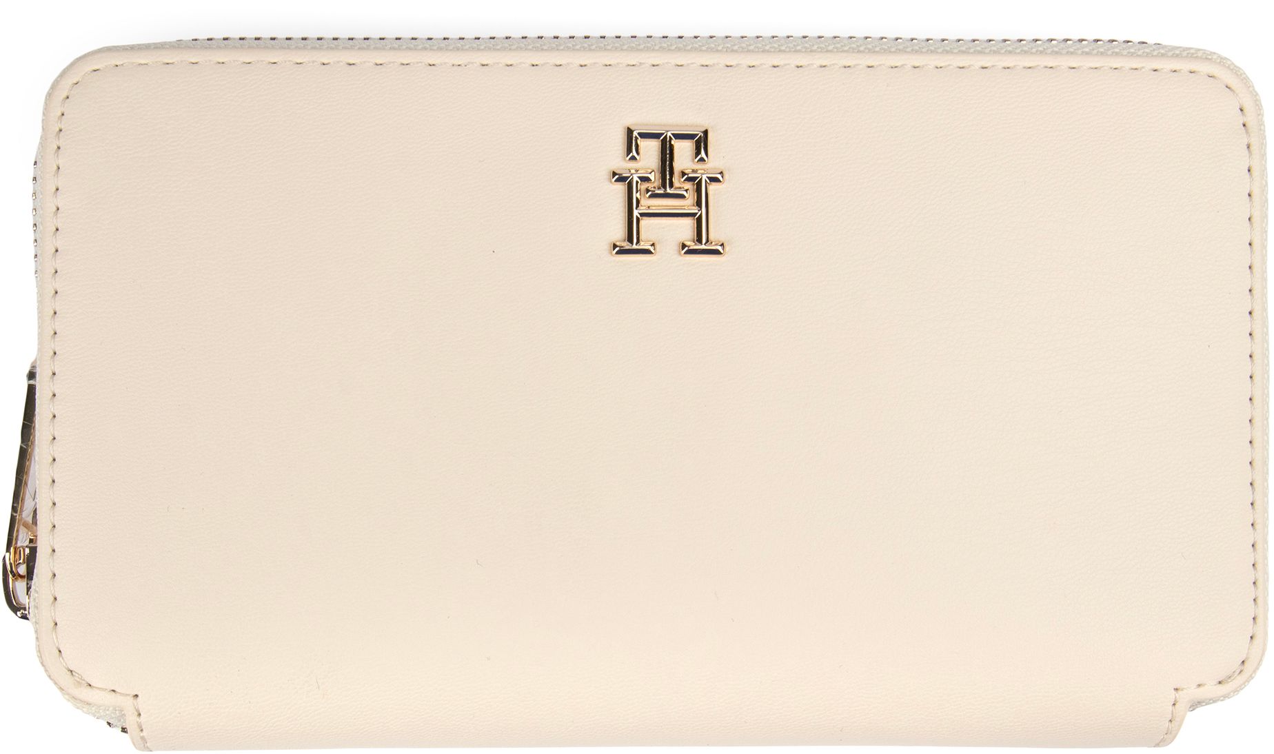 White tommy hilfiger purse sale