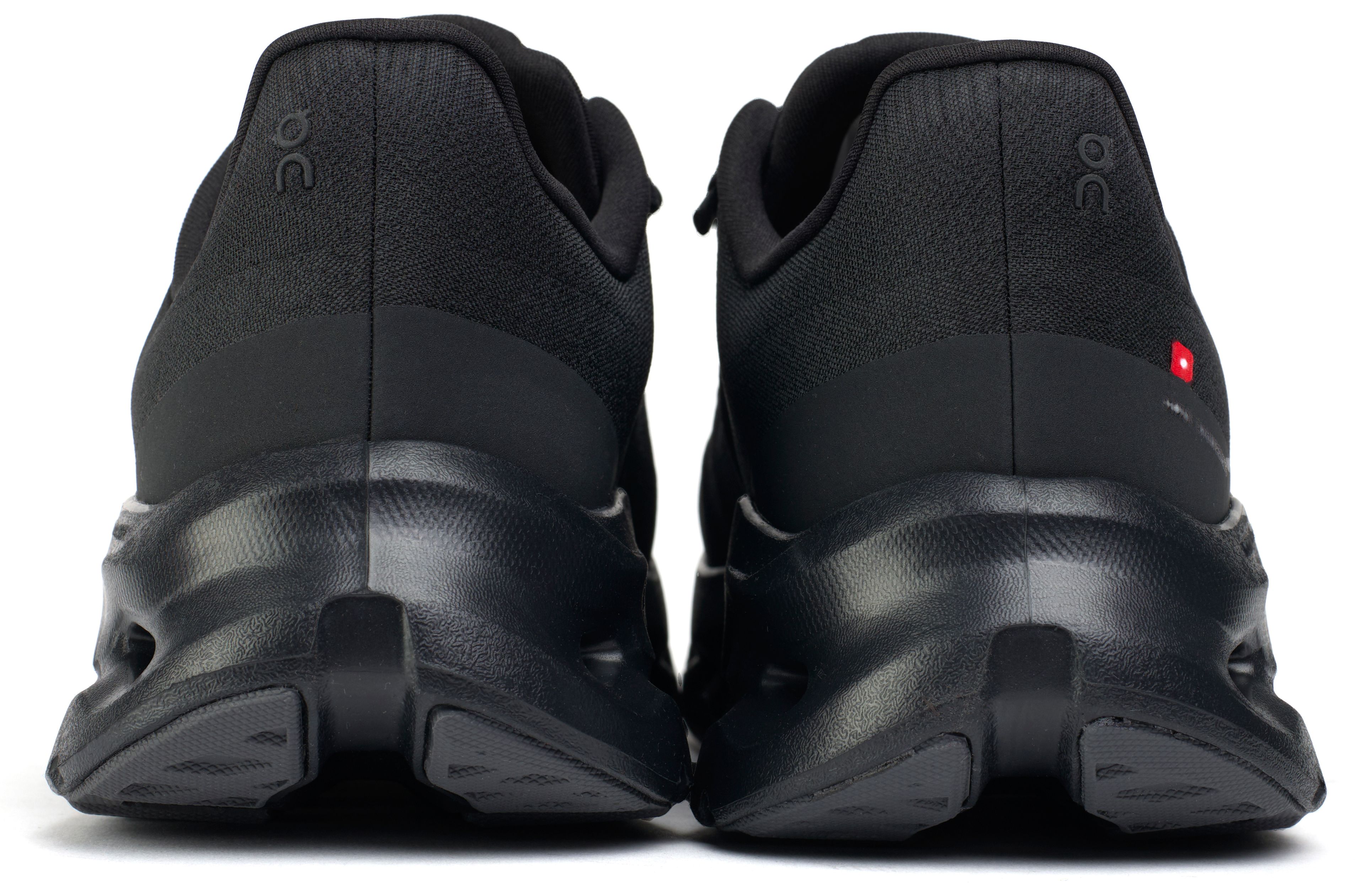 Mens On Cloudtilt Sneakers In Eclipse/Black | Soletrader