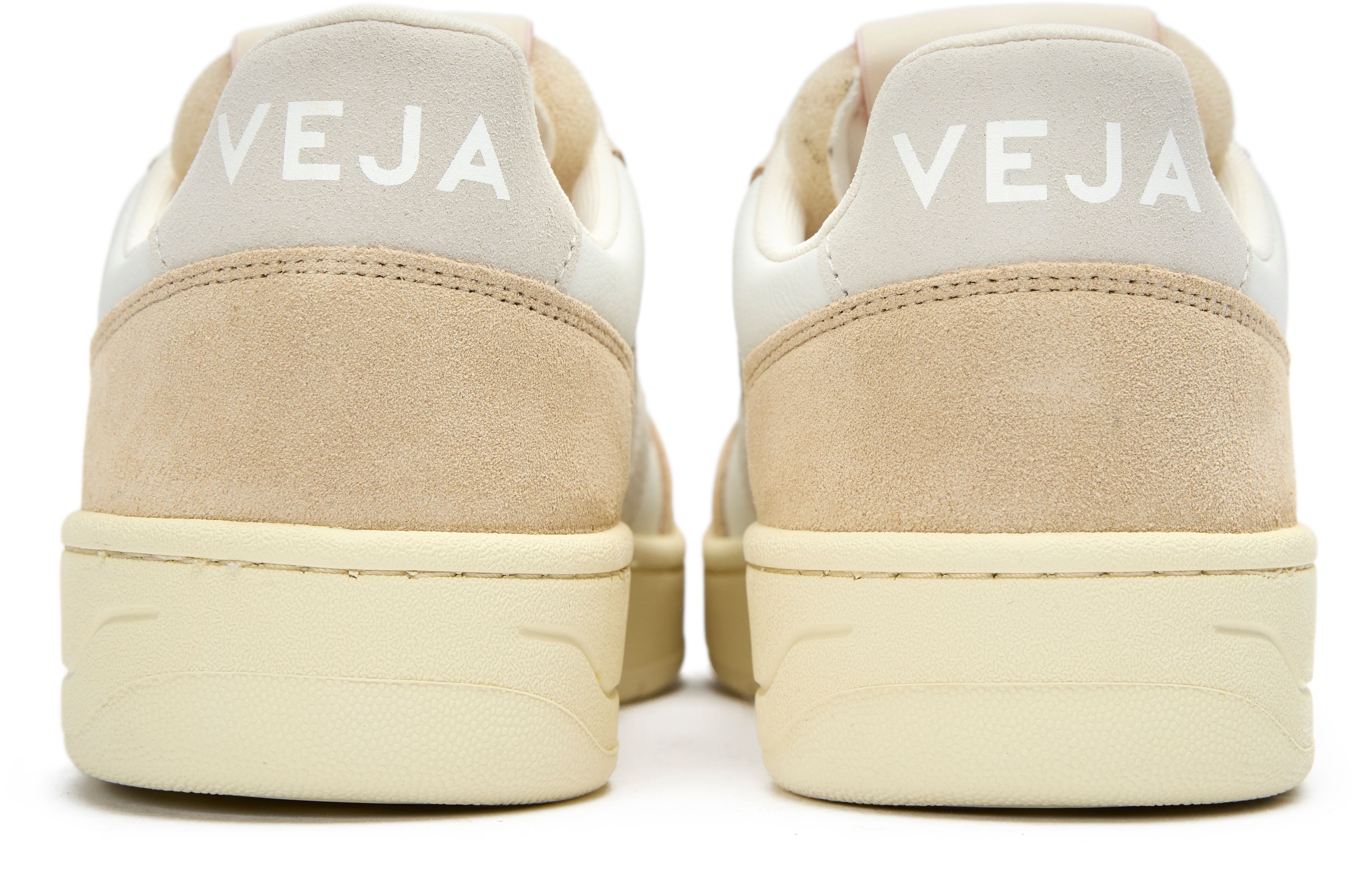 スニーカー VEJA SS25 SNEAKER \"V-82\" (VE3320756 EX WHITE NATURALALMOND) Womens Veja V-82 Leather Sneakers In White/Natural Almond