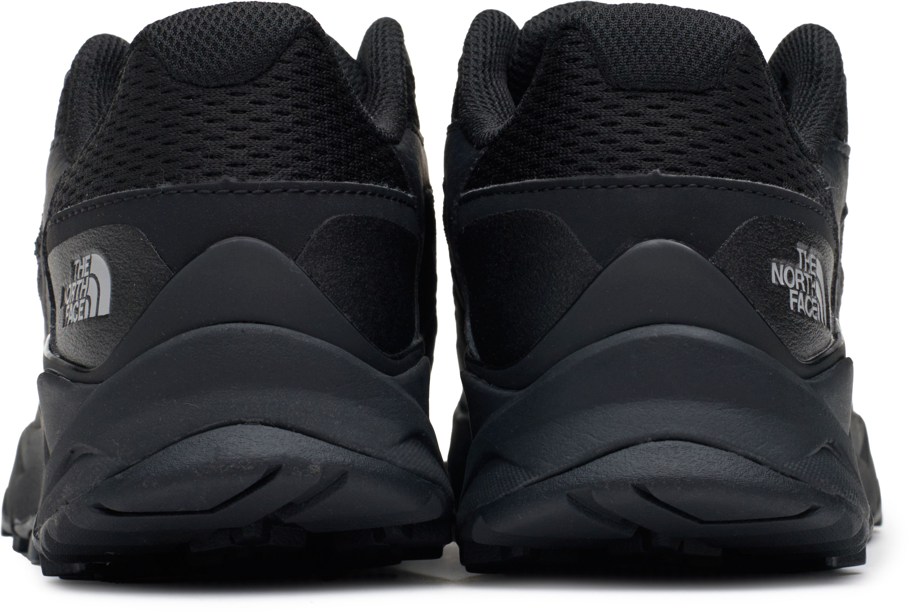 The North Face Vectiv ブラックスニーカー Womens The North Face Vectiv Taraval Trainers In Black | Soletrader