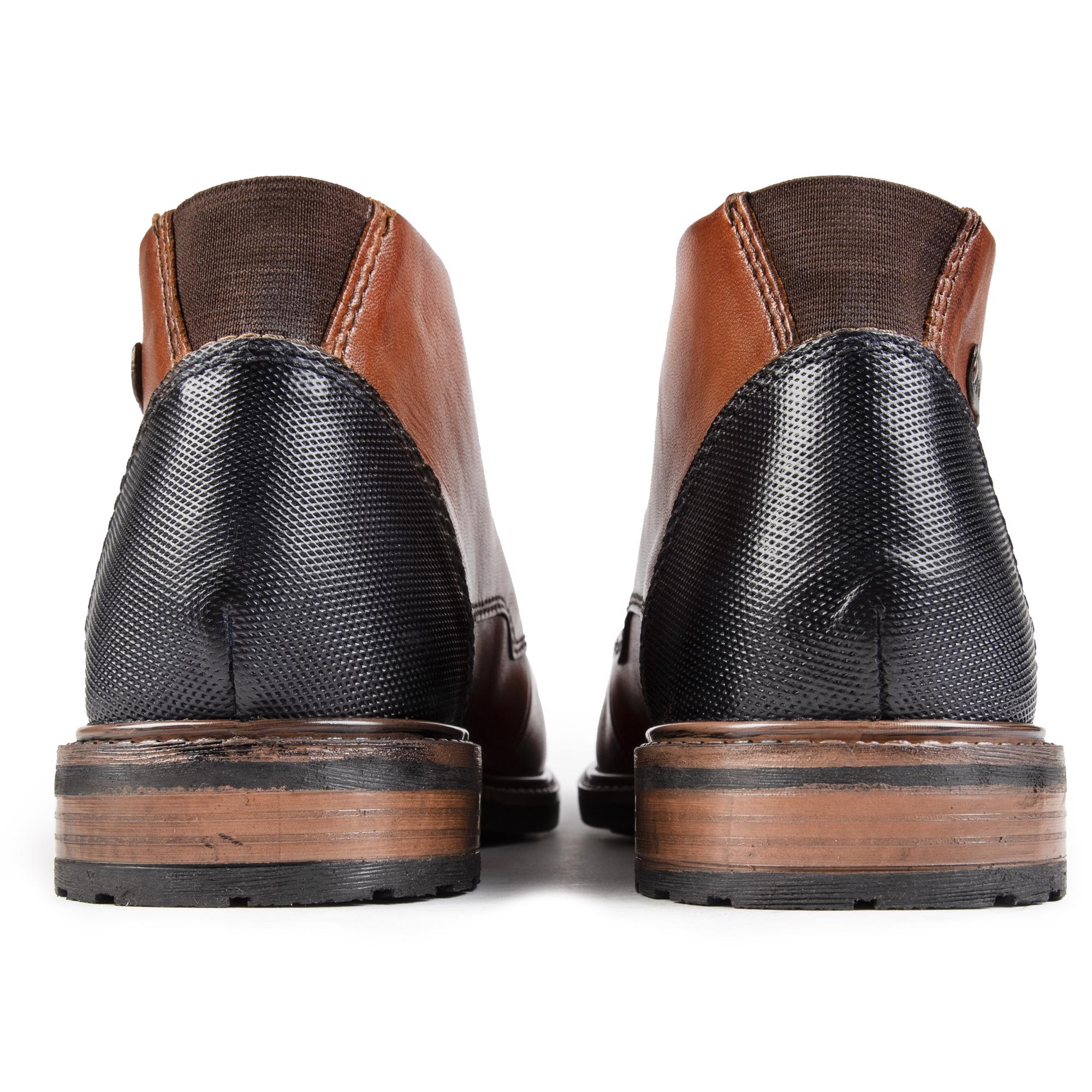 Bugatti shop chukka boots