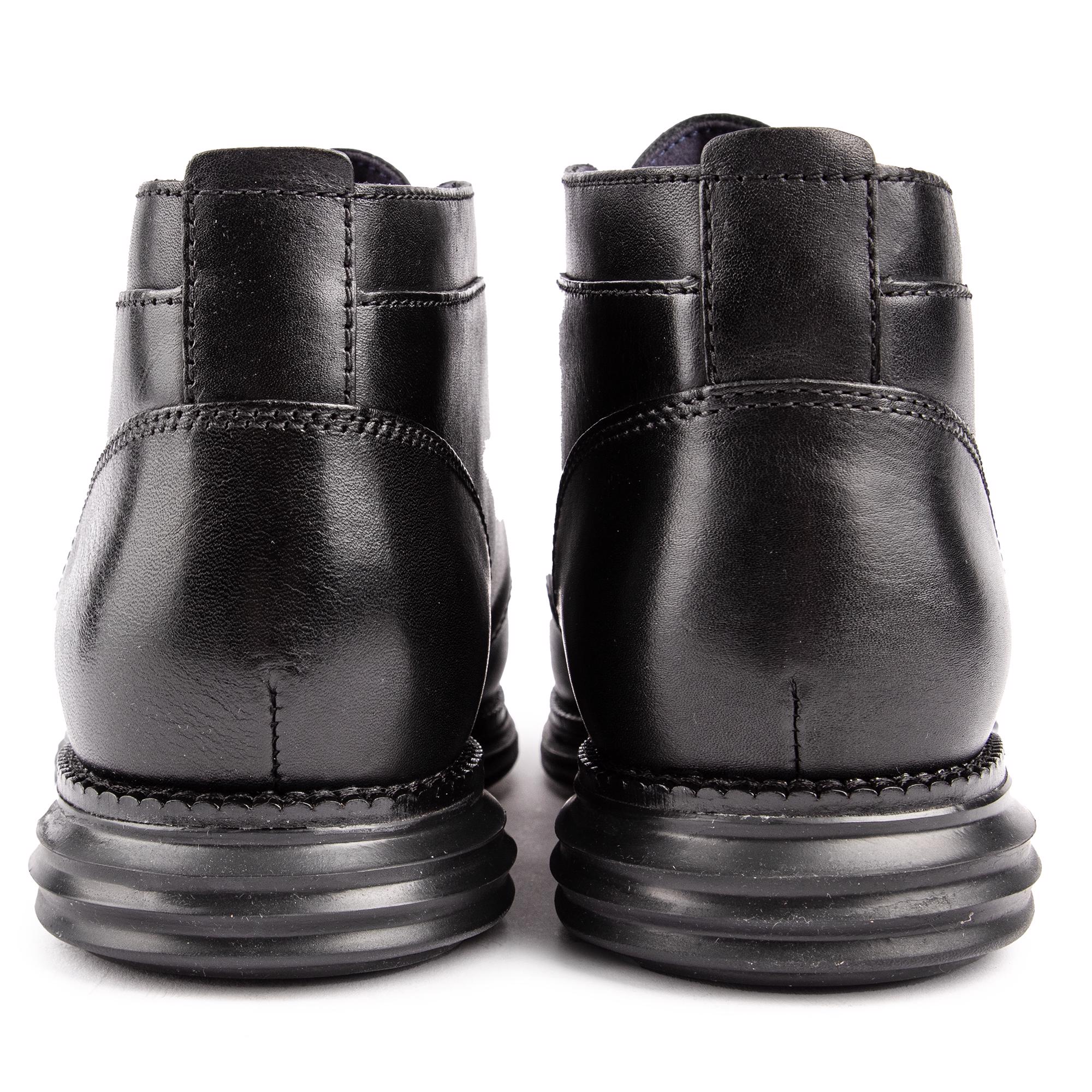 COLE HAAN Mens Original Grand Chukka Boots Black